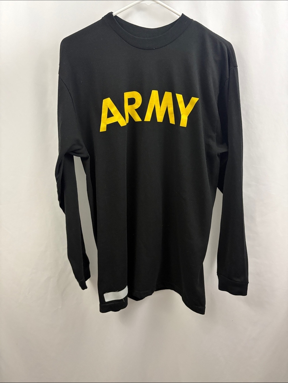 APFU T Shirt US Army Medium PT Physical Fitness Uniform Long Sleeve Military